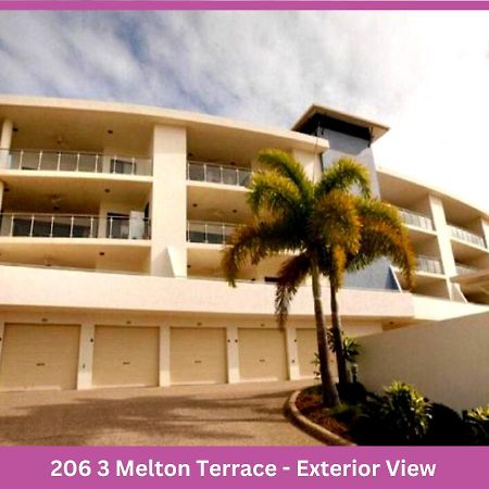 Magic Ocean Views On Melton Leilighet Townsville Eksteriør bilde